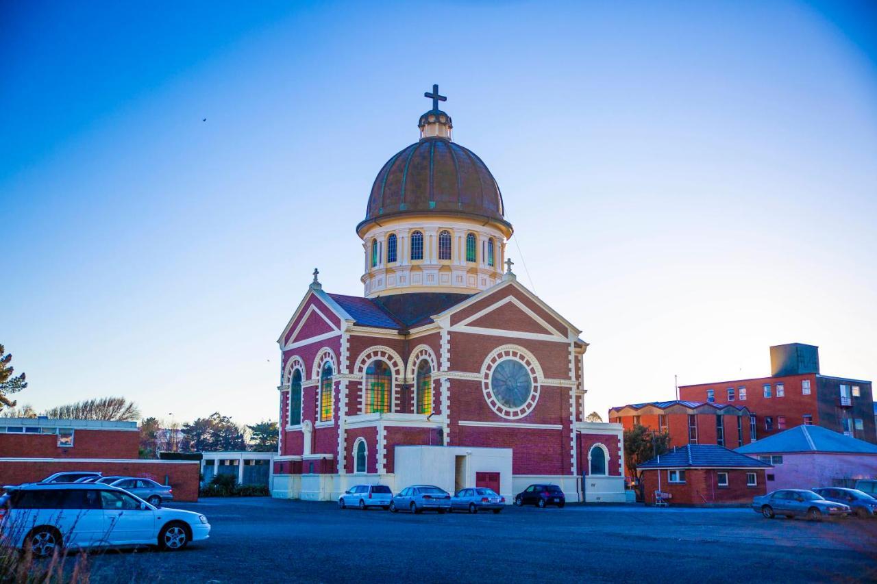 Central City Camping Park Invercargill Bagian luar foto